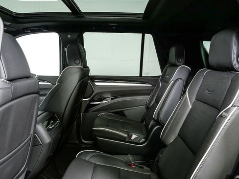 Used 2026 Cadillac Escalade Sport w/ Touring Package AWD/4WD image 20