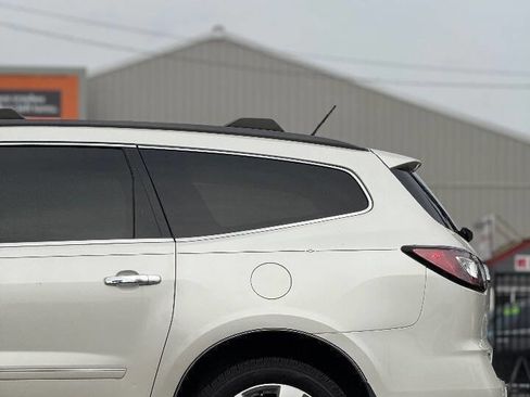 Used 2013 Chevrolet Traverse LTZ w/ LPO, 'HIT The Road' Package image 17