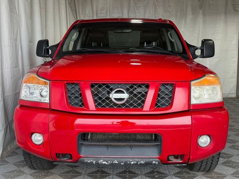 Used 2010 Nissan Titan XE AWD/4WD image 3