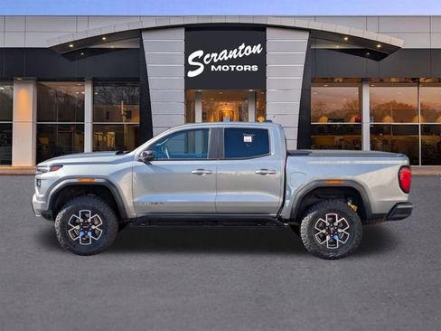 Used 2023 GMC Canyon AT4X image 2