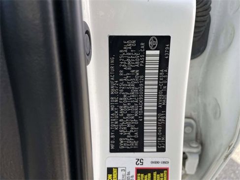 Used 2025 Toyota Camry SE image 31