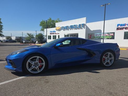 Used 2023 Chevrolet Corvette Stingray Preferred Cpe w/ 2LT RWD image 2