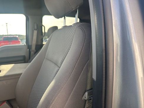 Used 2020 Ford F150 XLT w/ Equipment Group 302A Luxury image 14