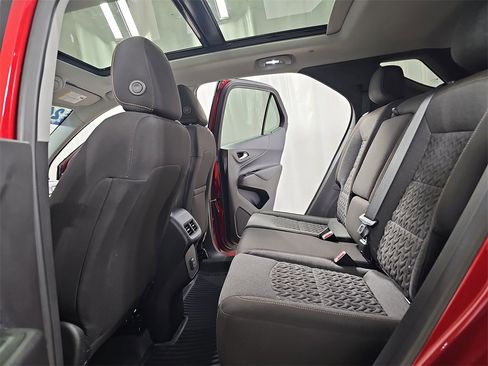 Certified 2024 Chevrolet Equinox LT image 18