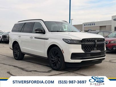 New 2025 Lincoln Navigator Reserve w/ Jet Appearance Package