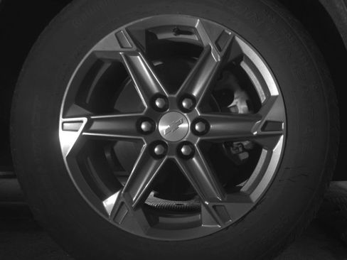 Used 2025 Chevrolet Blazer LT FWD image 16