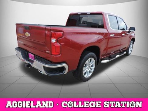 Used 2024 Chevrolet Silverado 1500 LTZ w/ LTZ Convenience Package II image 4