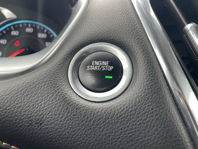 Used 2020 Chevrolet Traverse LT FWD image 16