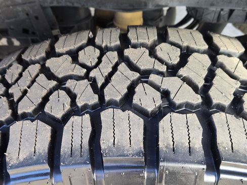 Used 2024 Ford F350 Lariat w/ Sport Appearance Package image 60