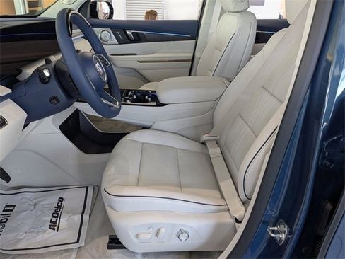 New 2026 Buick Enclave Avenir w/ Super Cruise Package image 14