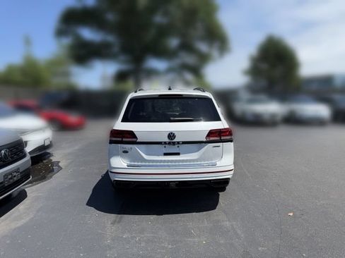 Certified 2023 Volkswagen Atlas SEL R-Line AWD/4WD image 6