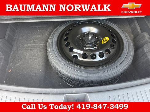 Used 2023 Buick Encore GX Preferred w/ Cold Weather Comfort Package FWD image 38