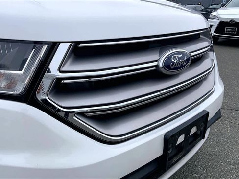 Used 2017 Ford Edge SEL w/ Equipment Group 201A image 30