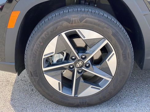 Certified 2025 Hyundai Tucson SEL AWD/4WD image 38