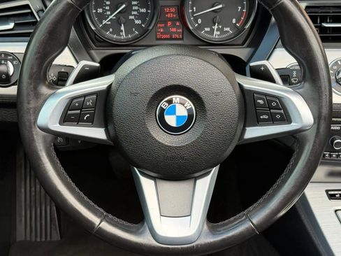 Used 2014 BMW Z4 sDrive35i image 35