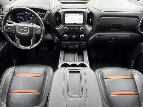 Used 2020 GMC Sierra 2500 AT4 w/ Technology Package image 15