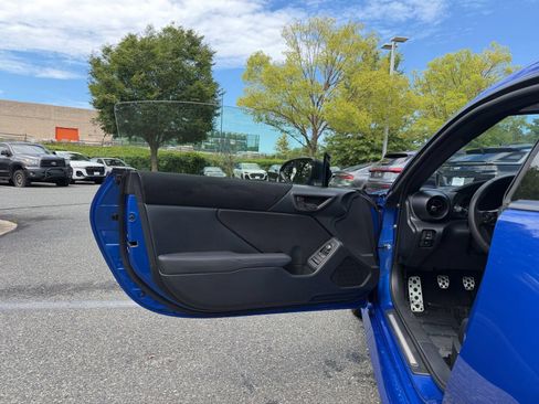 Used 2025 Subaru BRZ tS RWD image 14