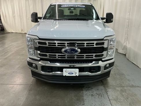 New 2026 Ford F350 XLT image 10