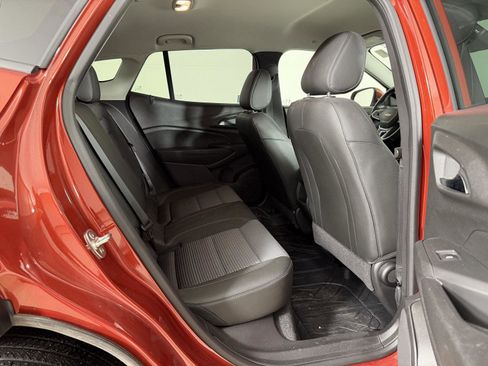 Used 2024 Chevrolet Trax LT w/ Driver Confidence Package image 15