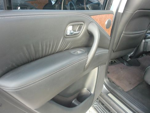 Used 2017 INFINITI QX80 2WD image 22