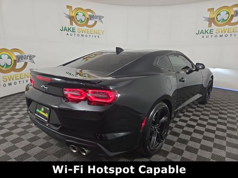 Certified 2021 Chevrolet Camaro LT image 9