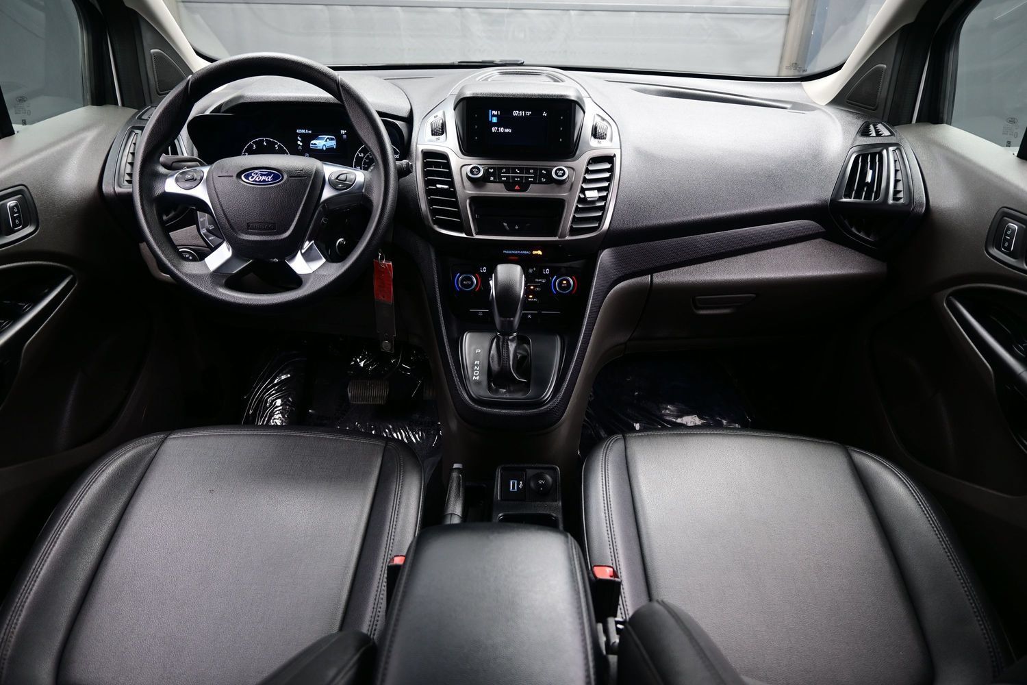 Used 2022 Ford Transit Connect XL FWD image 17