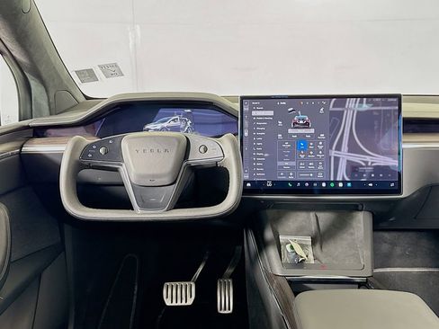 Used 2023 Tesla Model X AWD/4WD image 12