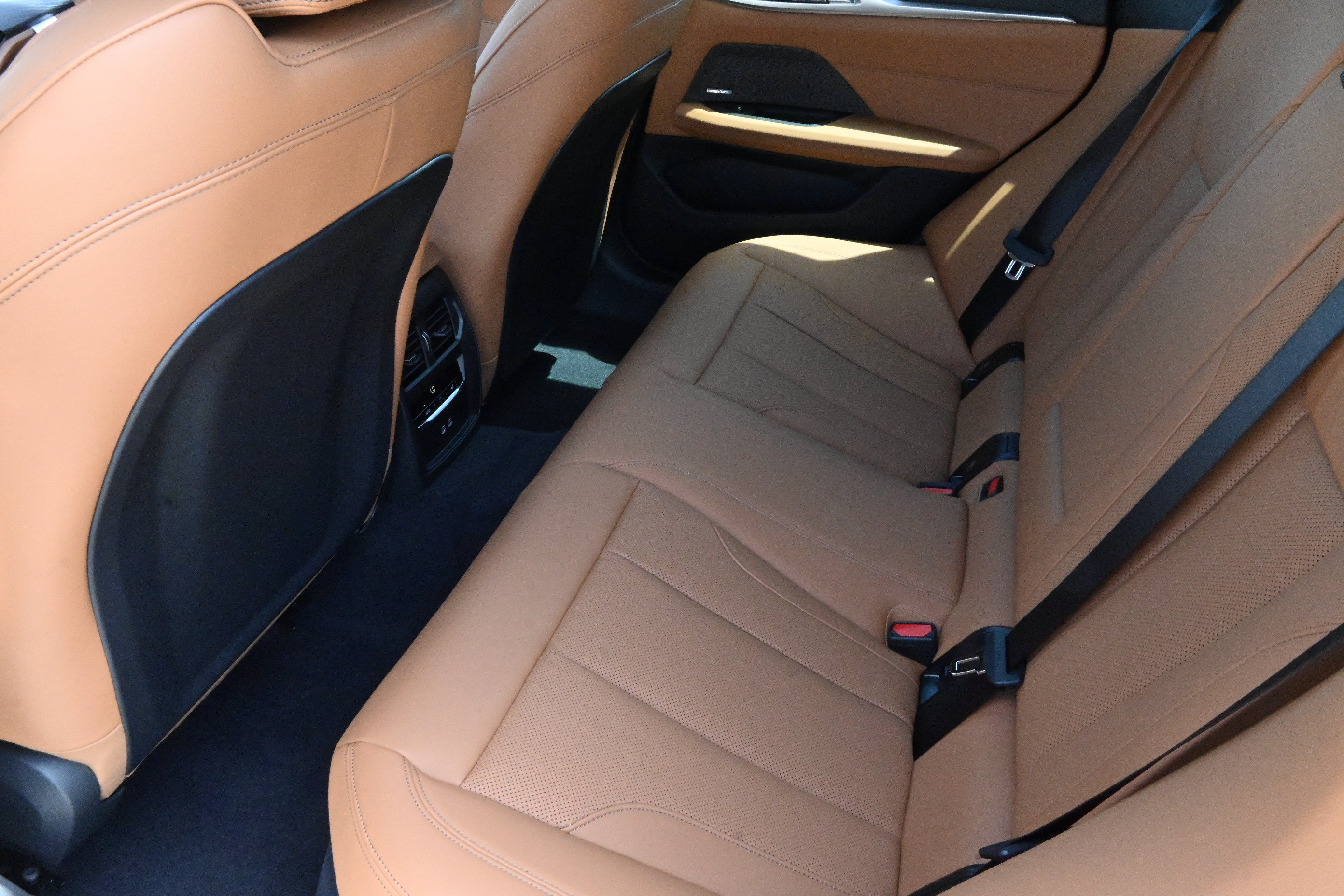 New 2026 BMW 430i xDrive w/ M Sport Package AWD/4WD image 12