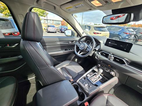 Certified 2025 MAZDA CX-5 Carbon Edition image 9