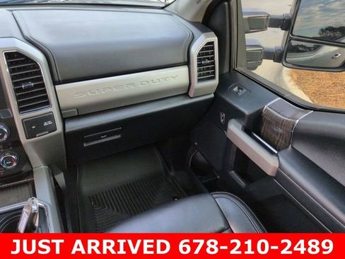 Used 2021 Ford F250 Lariat w/ Lariat Ultimate Package image 17