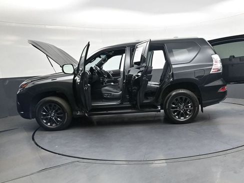 Used 2023 Lexus GX 460 Premium w/ Premium Package AWD/4WD image 42