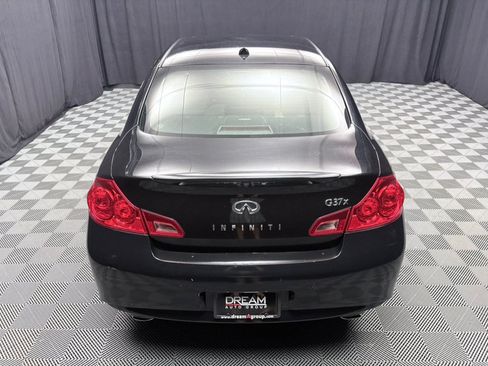 Used 2010 INFINITI G37 x Sedan w/ Premium Pkg AWD/4WD image 4