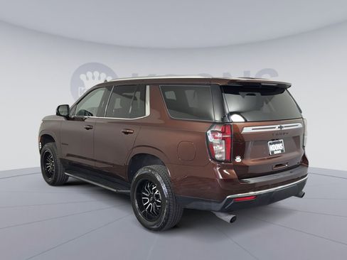 Used 2022 Chevrolet Tahoe LT w/ Luxury Package image 4