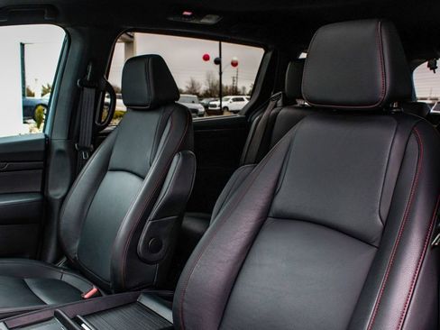 Used 2025 Honda Odyssey Sport-L image 29