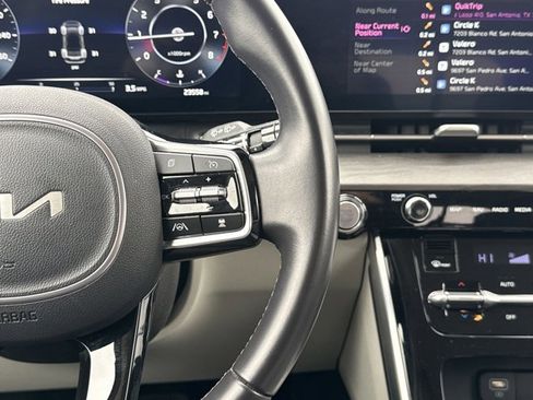 Used 2024 Kia Carnival SX image 25