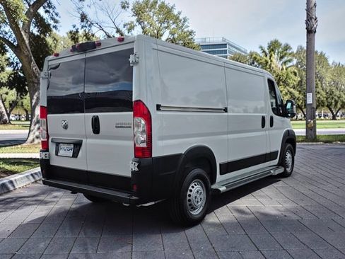 Used 2025 RAM ProMaster 2500 w/ U-Haul Equipment Group FWD image 5