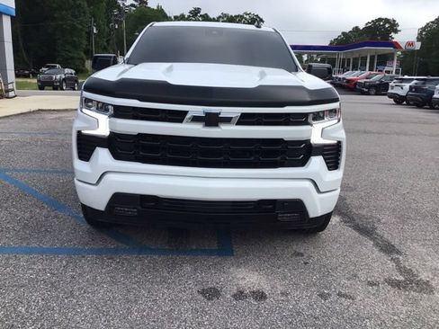 Used 2025 Chevrolet Silverado 1500 RST w/ Z71 Off-Road Package AWD/4WD image 8