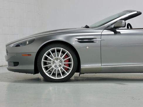 Used 2008 Aston Martin DB9 Volante RWD image 27