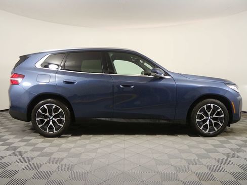 Certified 2025 BMW X3 xDrive30i image 2