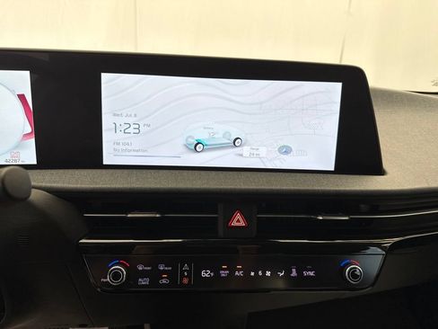 Used 2023 Kia EV6 Wind RWD image 23