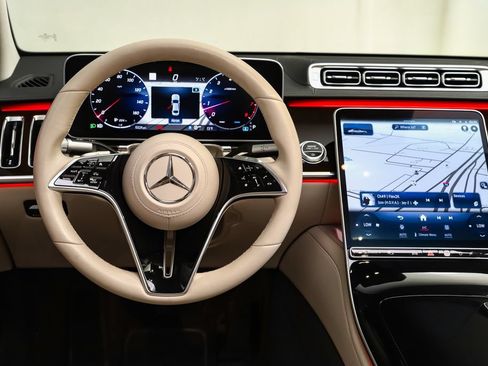 Certified 2023 Mercedes-Benz S 580 4MATIC Sedan image 15