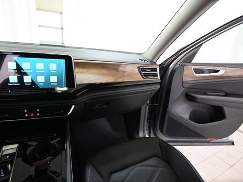New 2026 Volkswagen Atlas SE AWD/4WD image 30