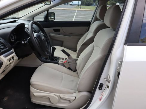 Used 2013 Subaru Impreza 2.0i AWD/4WD image 19
