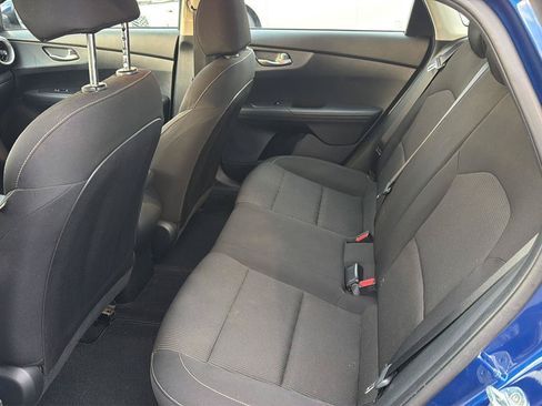 Used 2021 Kia Forte LXS FWD image 11