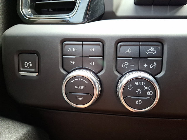 Used 2023 GMC Sierra 1500 AT4 w/ AT4 Premium Package AWD/4WD image 27