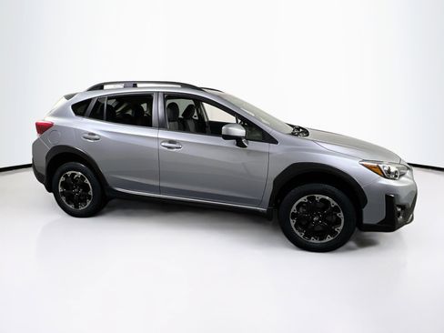 Used 2023 Subaru Crosstrek 2.0i Premium AWD/4WD image 4