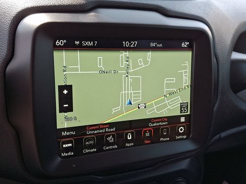 Used 2023 Jeep Renegade Latitude w/ Premium Group AWD/4WD image 17