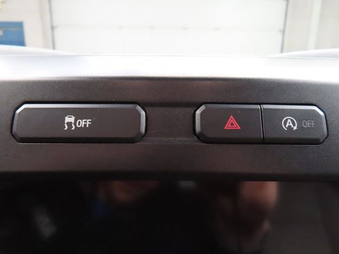 Used 2020 Ford F150 XLT image 51