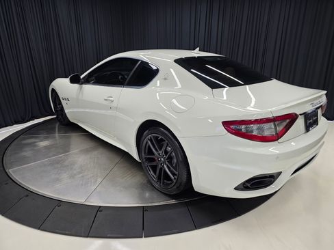 Used 2018 Maserati GranTurismo Sport image 9