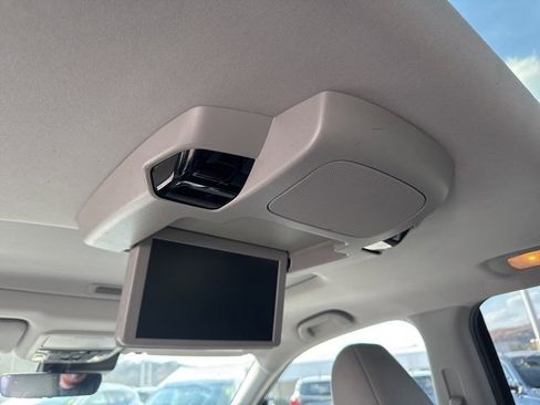 Used 2019 Honda Pilot Elite image 16